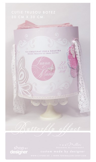 Trusou de botez brodat pentru fetite cu fluturasi, Butterfly Effect 10